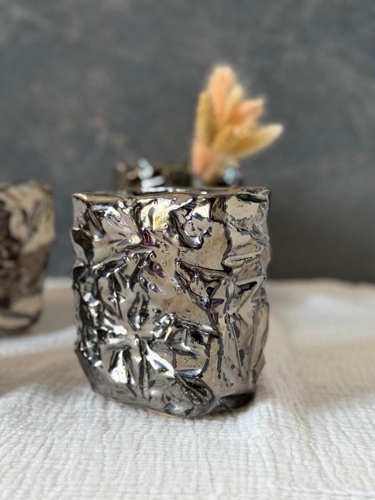 Vase Kurinuki Metallique Elancé Brut - Pièce Unique en grès